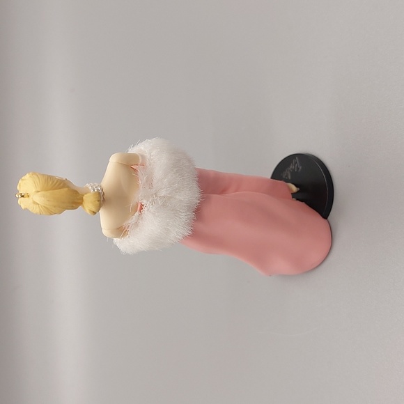 NWT Hallmark Keepsake Ornament Enchanted Evening Barbie - Picture 6 of 7